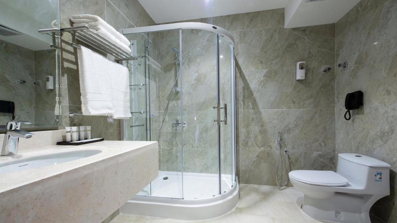 חמיס מושייט Golden Dream Hotel מראה חיצוני תמונה