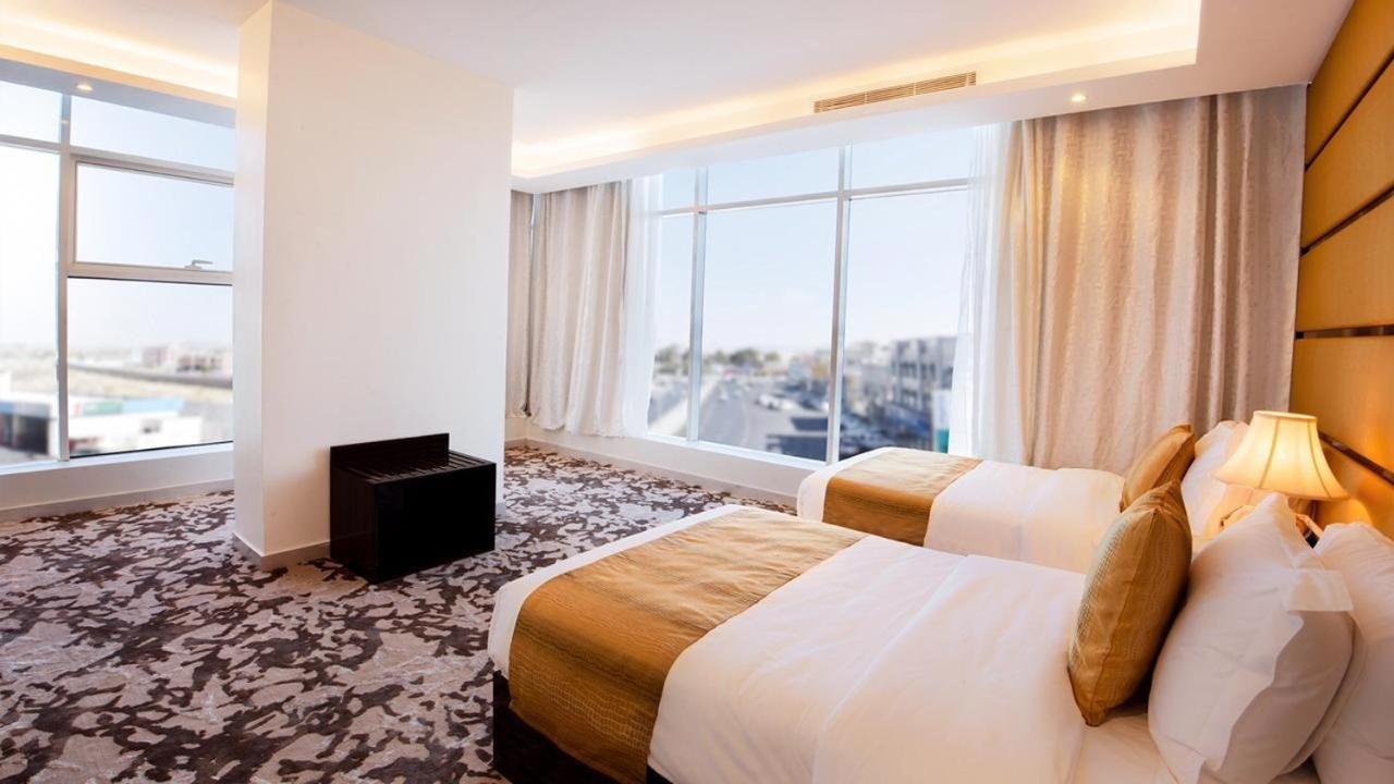 חמיס מושייט Golden Dream Hotel מראה חיצוני תמונה
