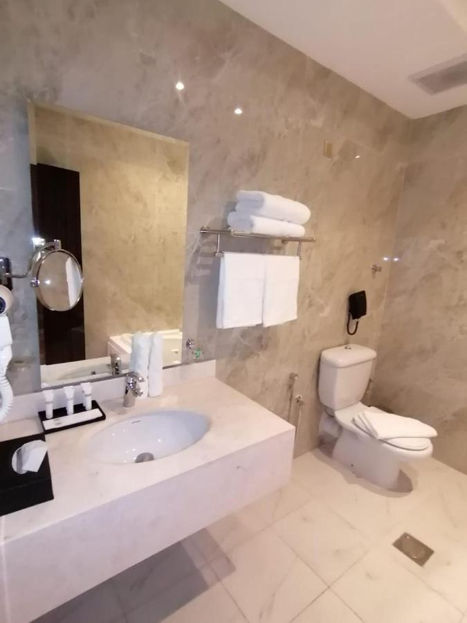 חמיס מושייט Golden Dream Hotel מראה חיצוני תמונה